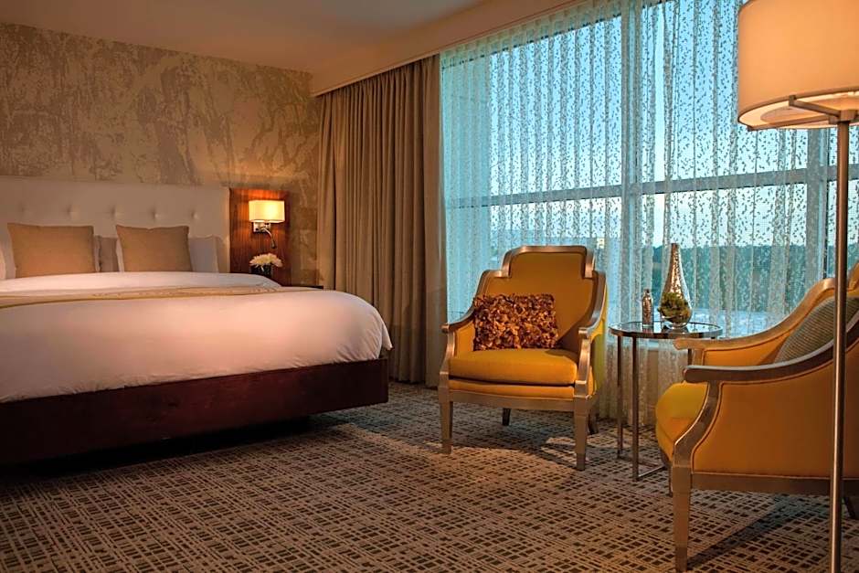 Renaissance by Marriott Baton Rouge Hotel