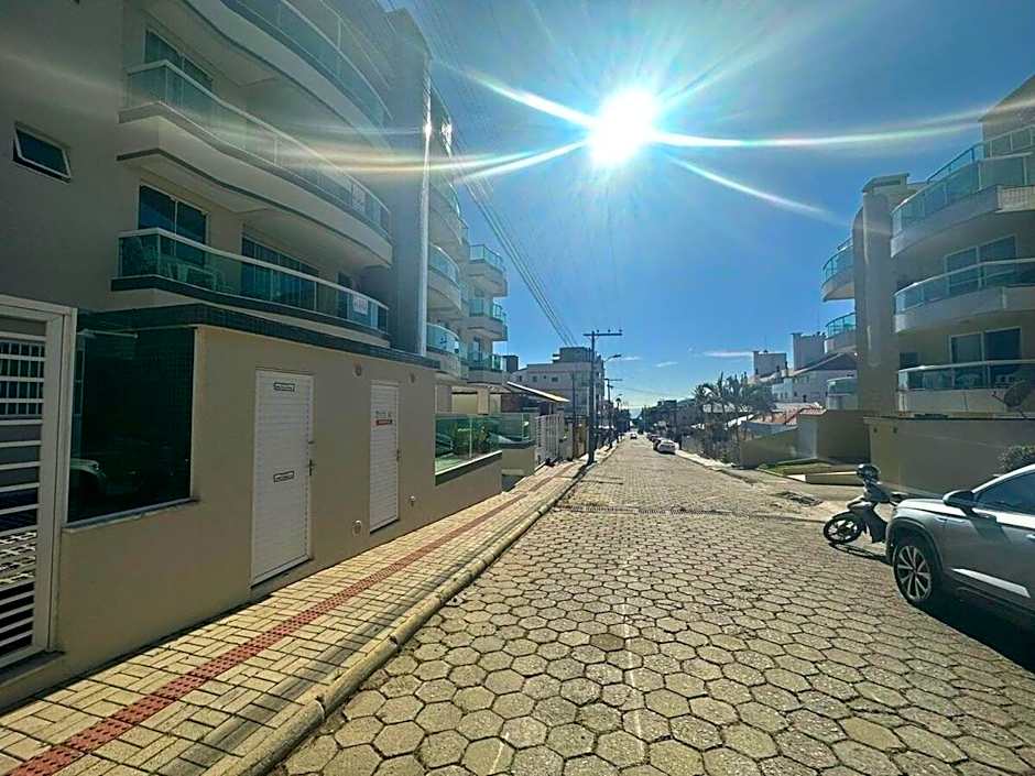 A56 - Alameda Verde - Apto 102 - Centro de Bombinhas