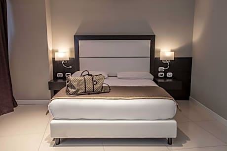 Business Double Room with Gym Access