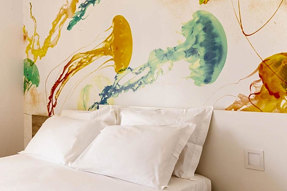 Luna Minoica Suites and Apartments