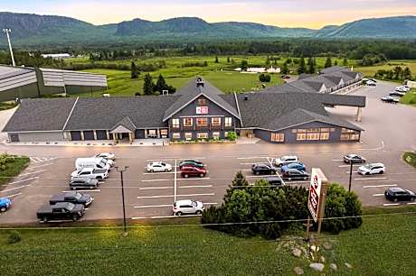 Best Western Plus NorWester Hotel & Conference Centre