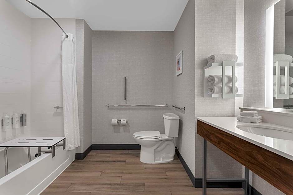 Hampton Inn By Hilton & Suites Lincoln - Northeast I-80