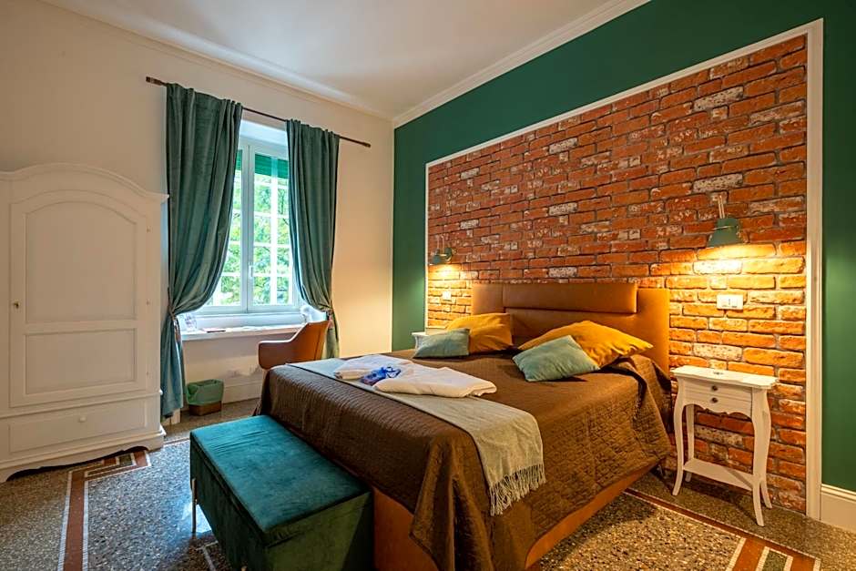 Capital Rooms