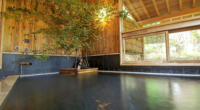 Izukogen Shirogasaki Onsen Hanafubuki