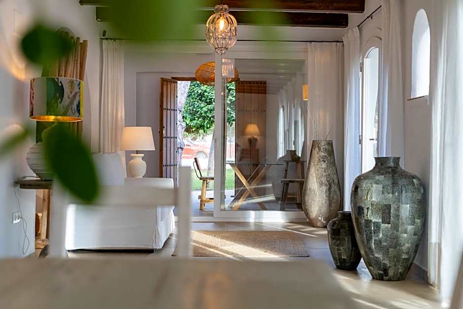 Moorea Boutique - Only Adults