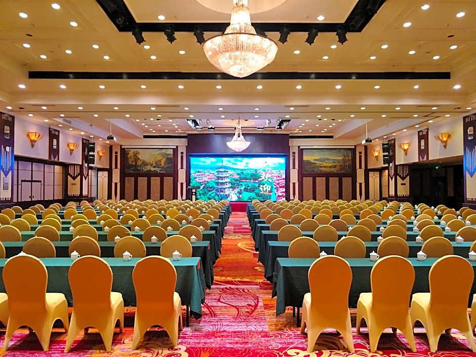 Quanzhou Hotel