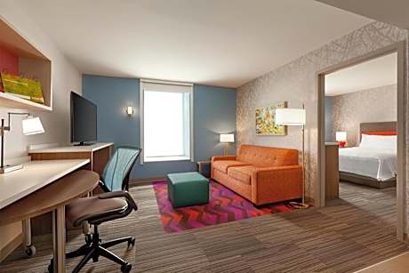 One-Bedroom King Suite - Non-Smoking