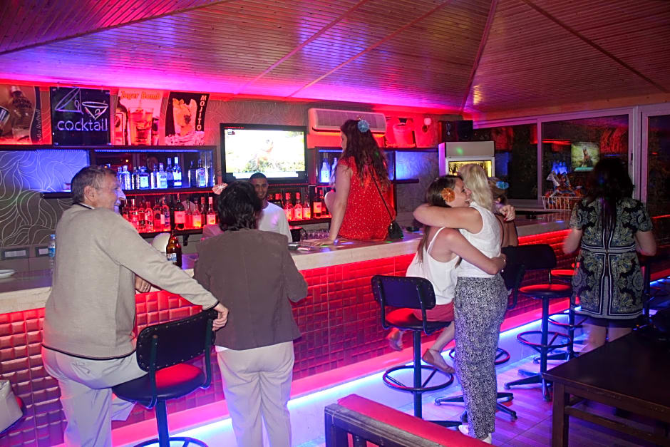 Sebnem Apart & Studio