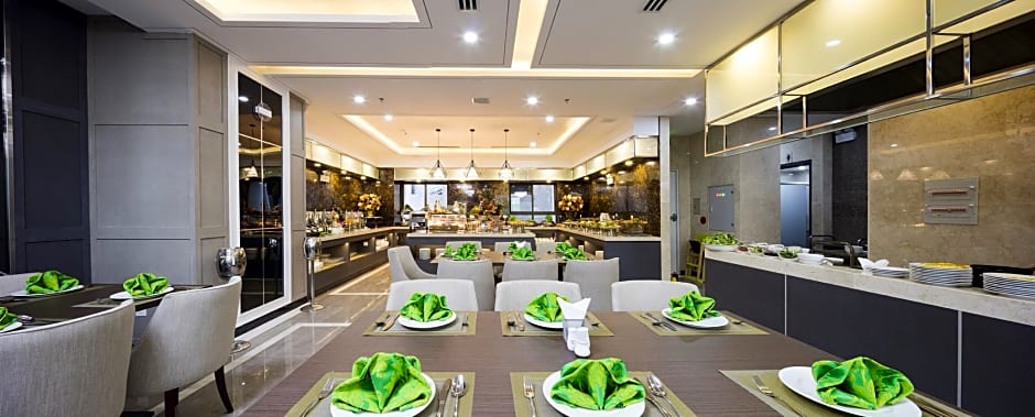 Green Lighthouse Hotel