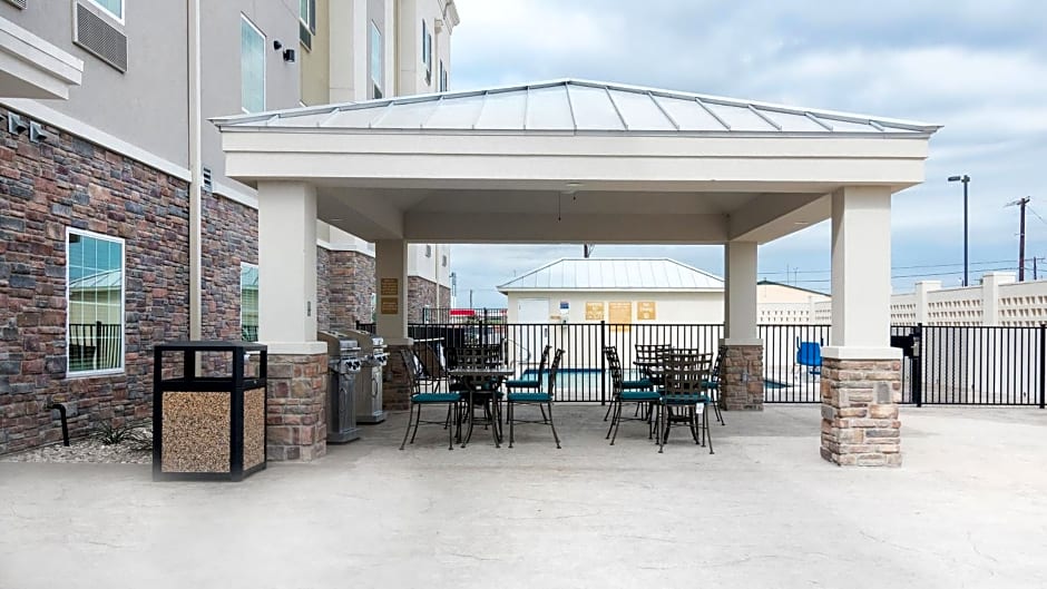 Candlewood Suites Waco, an IHG Hotel