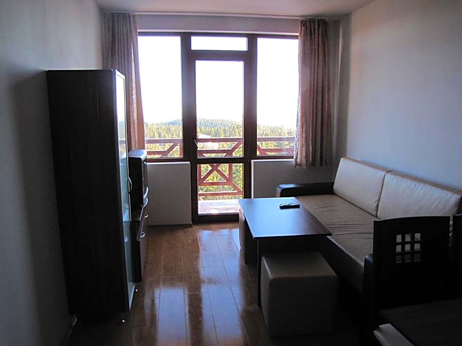 Aparthotel Pine Hills Pamporovo