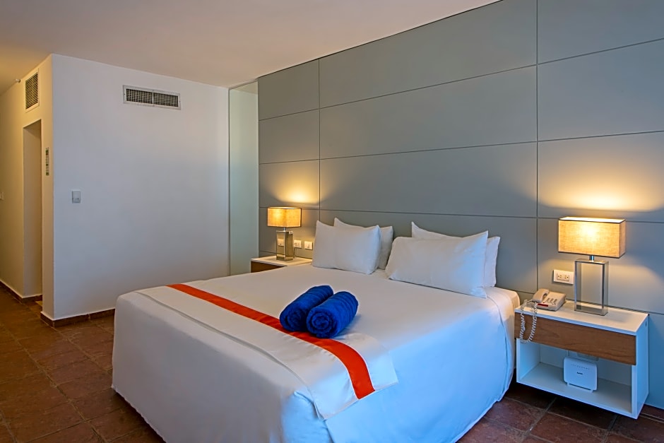 Viva Heavens by Wyndham, A Trademark All Inclusive