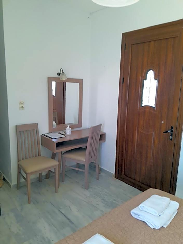 Kavos Melissa Studios