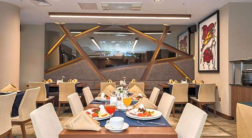 Hotel Boursier 1 & Spa