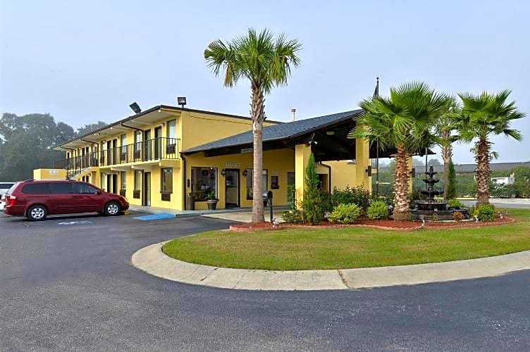 Americas Best Value Inn St. George, SC