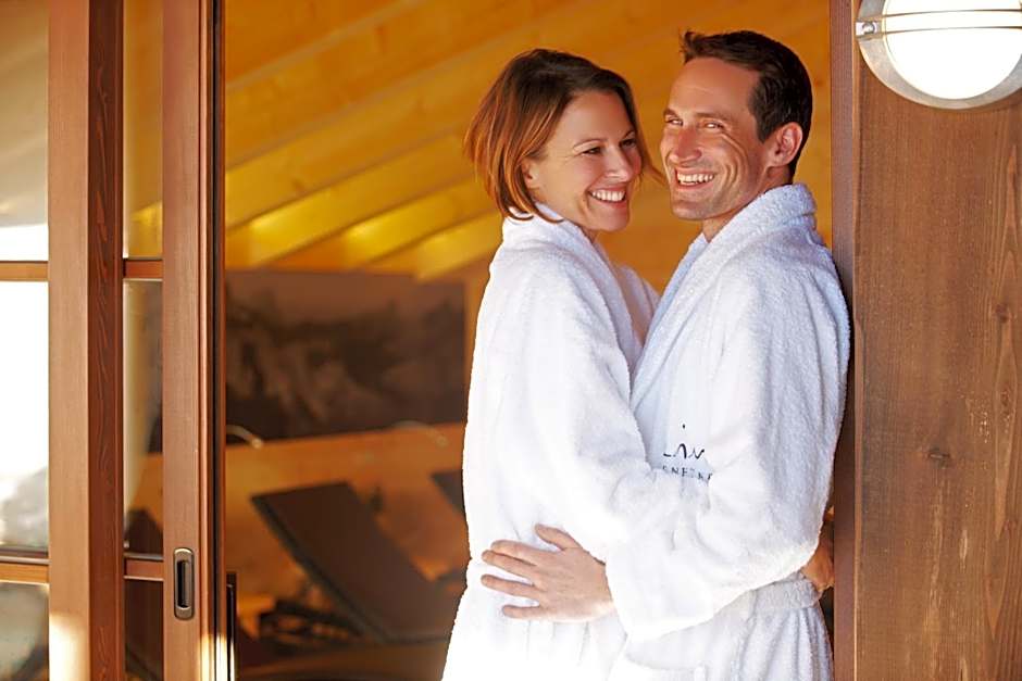 Zin Senfter Residence