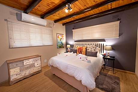 Blyde Canyon Cottages Sunbird 3 Separate Cottages