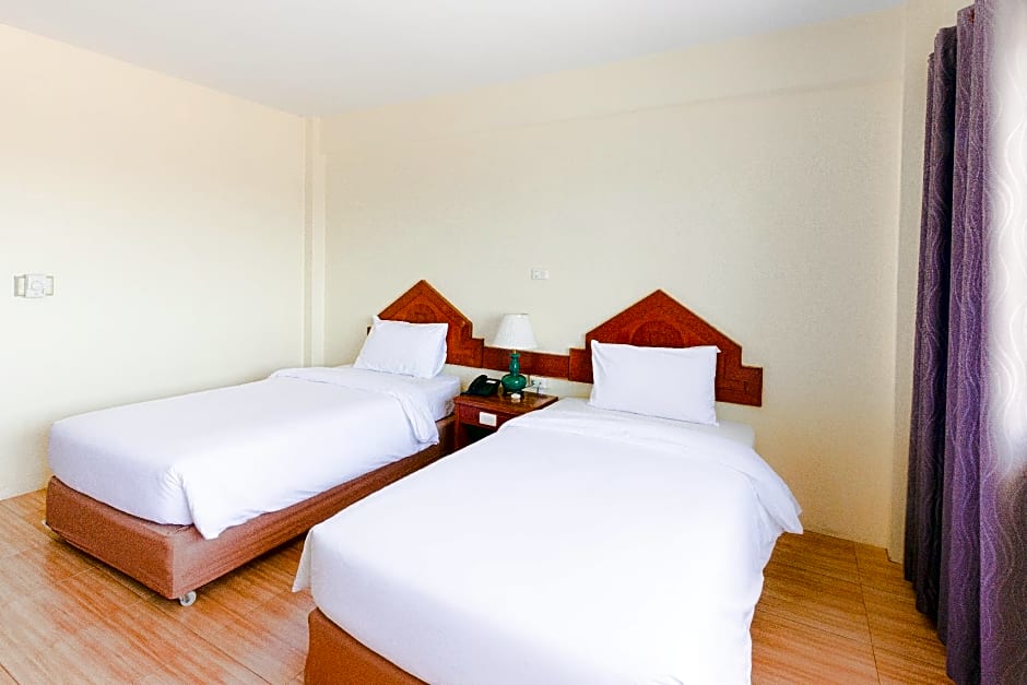 River Hotel The Budget