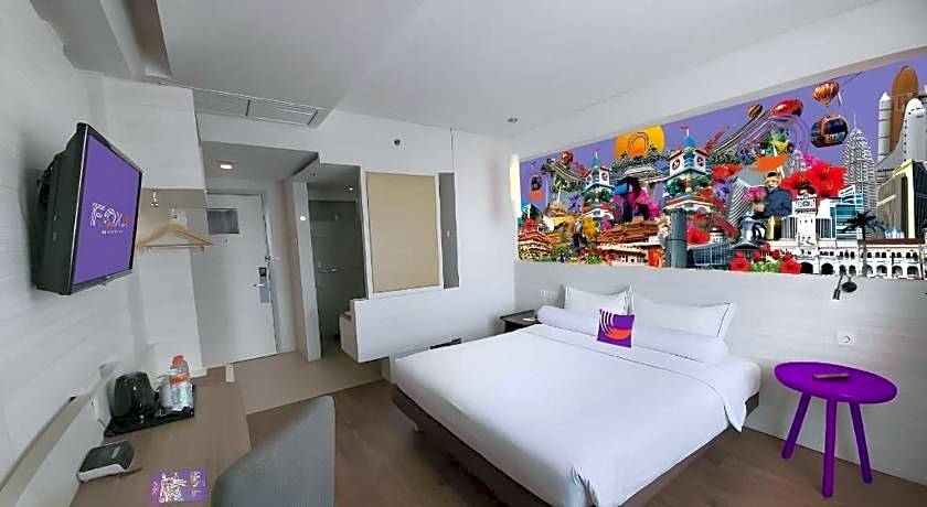 Royal Bay Hotel Makassar