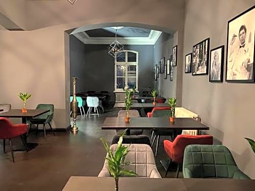 LiLi Living Hotel