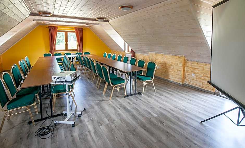 Miłocin Park Centrum Wypoczynkowo-Konferencyjne