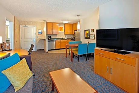 Two-Bedroom Suite