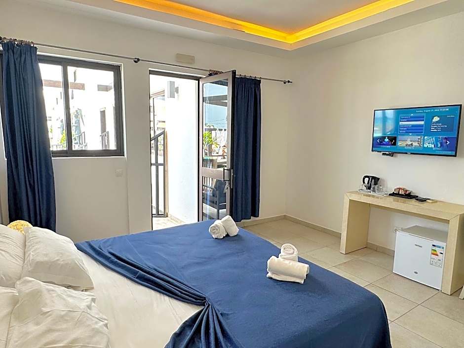 Hotel LIVVO Budha Beach