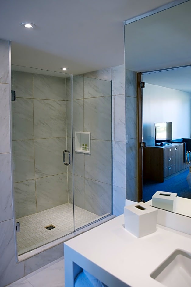 West Wing Boutique Hotel