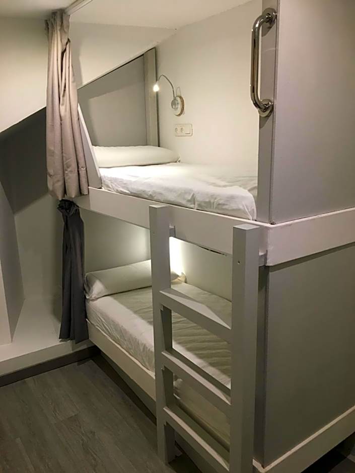 Hostel Getaria