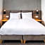 Korpa Deli Rooms