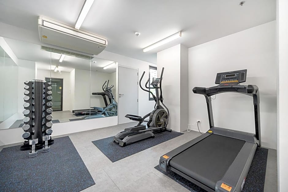 LiveZen Bangkok Sukhumvit