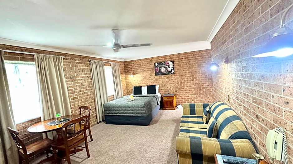Golden Grain Motor Inn