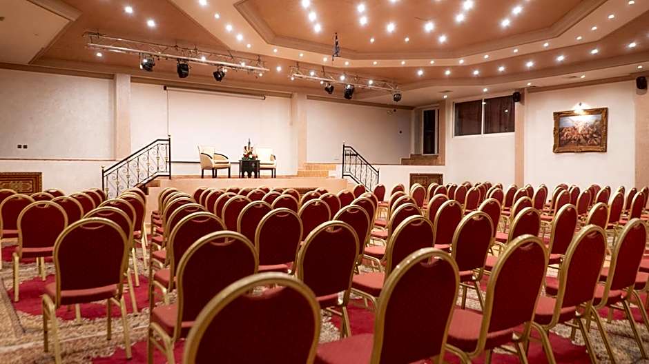 Imperial Plaza Hotel