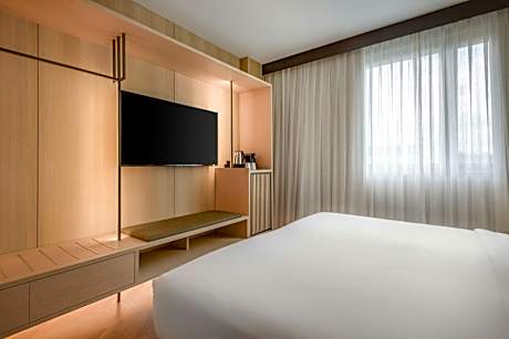 Suite City View Terrace, 1 Bedroom Suite, 1 King, Florence view, City view, Balcony