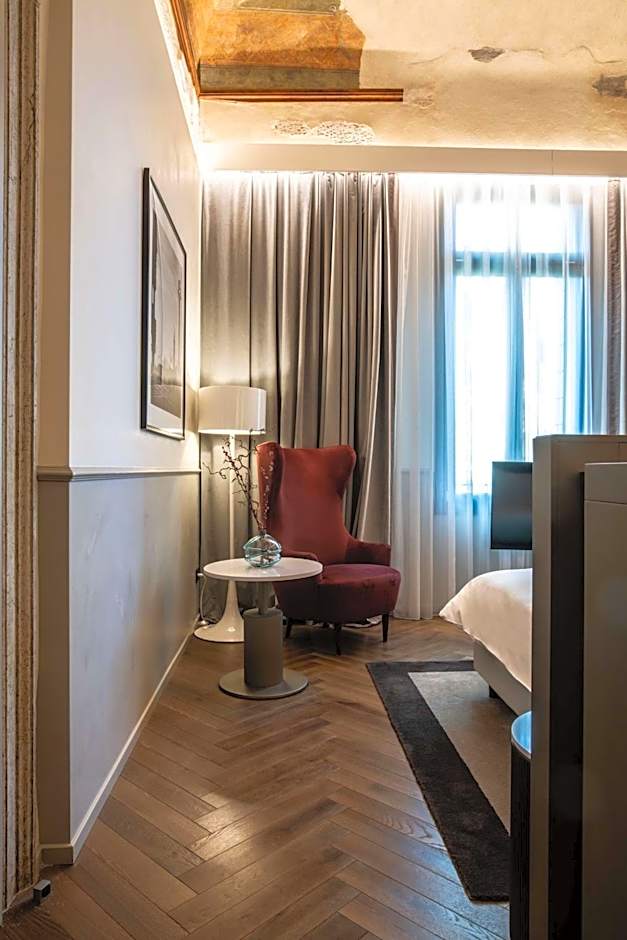 Radisson Collection Hotel, Palazzo Nani Venice