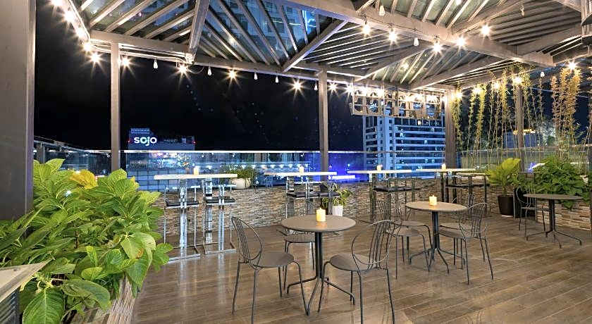 Diamond Luxury Hotel