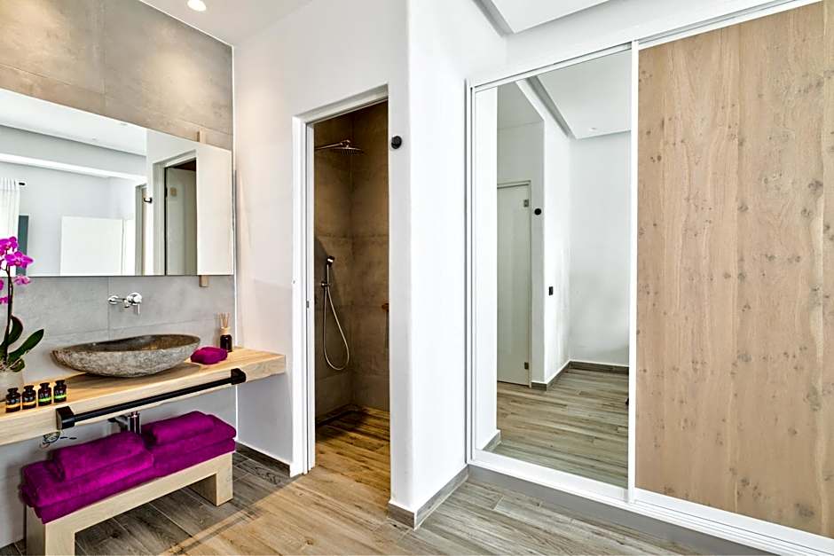 Portes Suites & Villas Mykonos