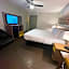 Days Inn by Wyndham Holladay