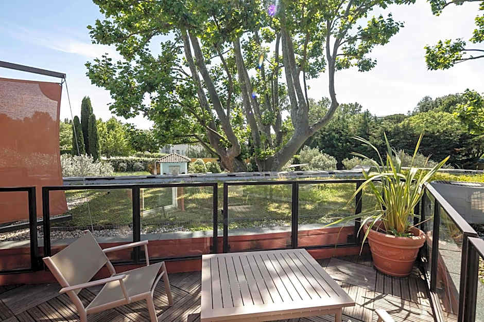 Best Western Plus Le Lavarin