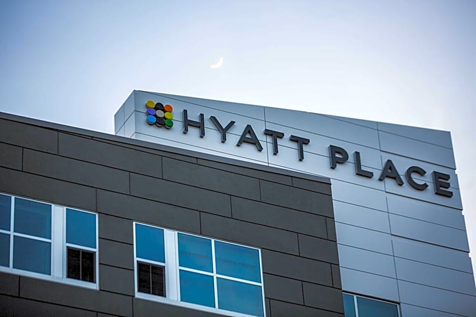 Hyatt Place Greenville Downtown