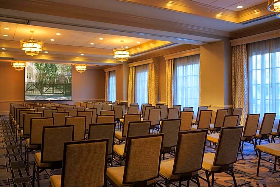 The Lindy Renaissance Charleston Hotel