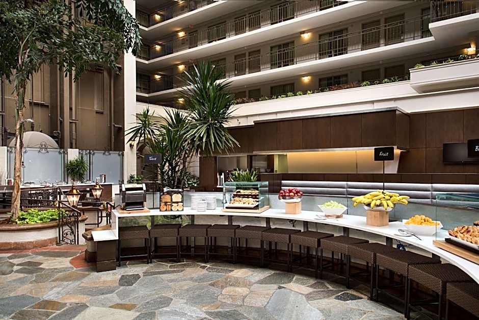 Embassy Suites by Hilton San Francisco Airport Waterfront