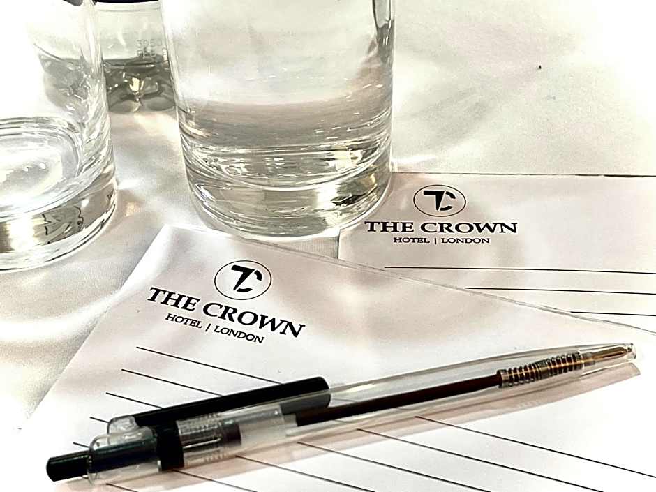 Clayton Crown Hotel London