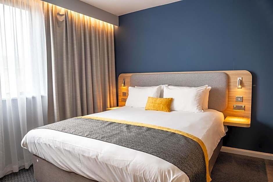 Knowsley Inn & Lounge formally Holiday Inn Express