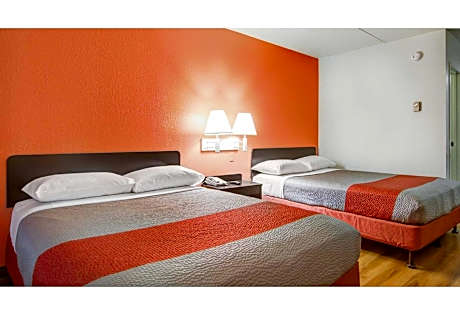 2 Queen Beds | Non-Smoking, Micfridge