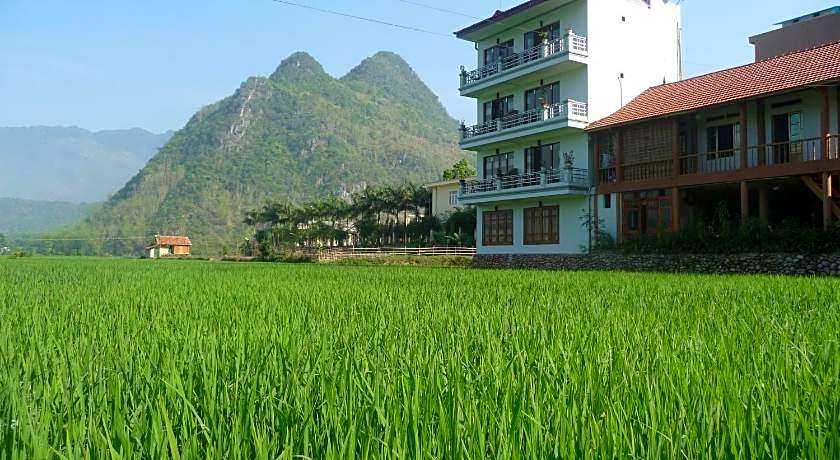 Mai Chau Valley View Hotel