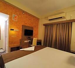 Anamitra Guest House