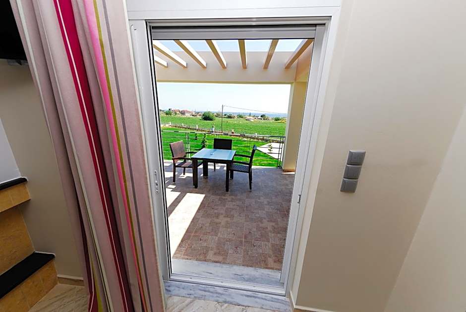 Antonios Village Hotel & Apartments