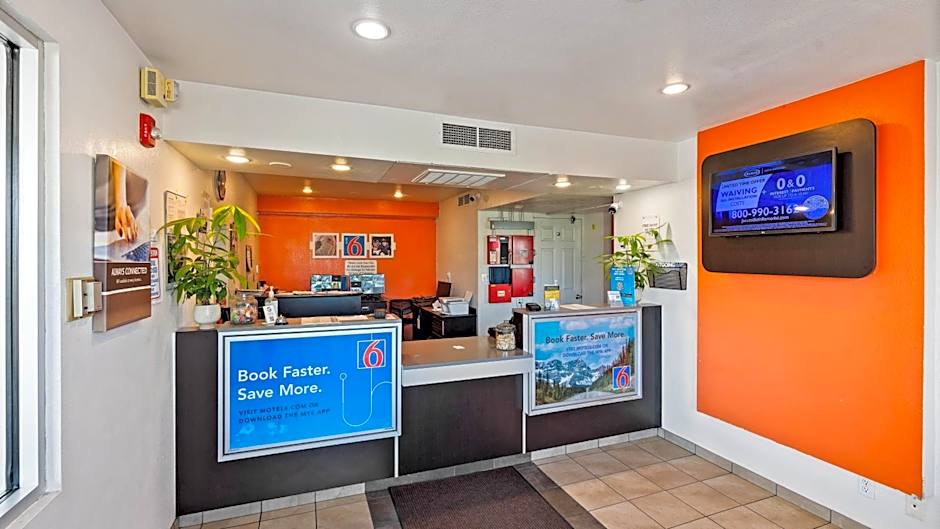 Motel 6-Kalispell, MT