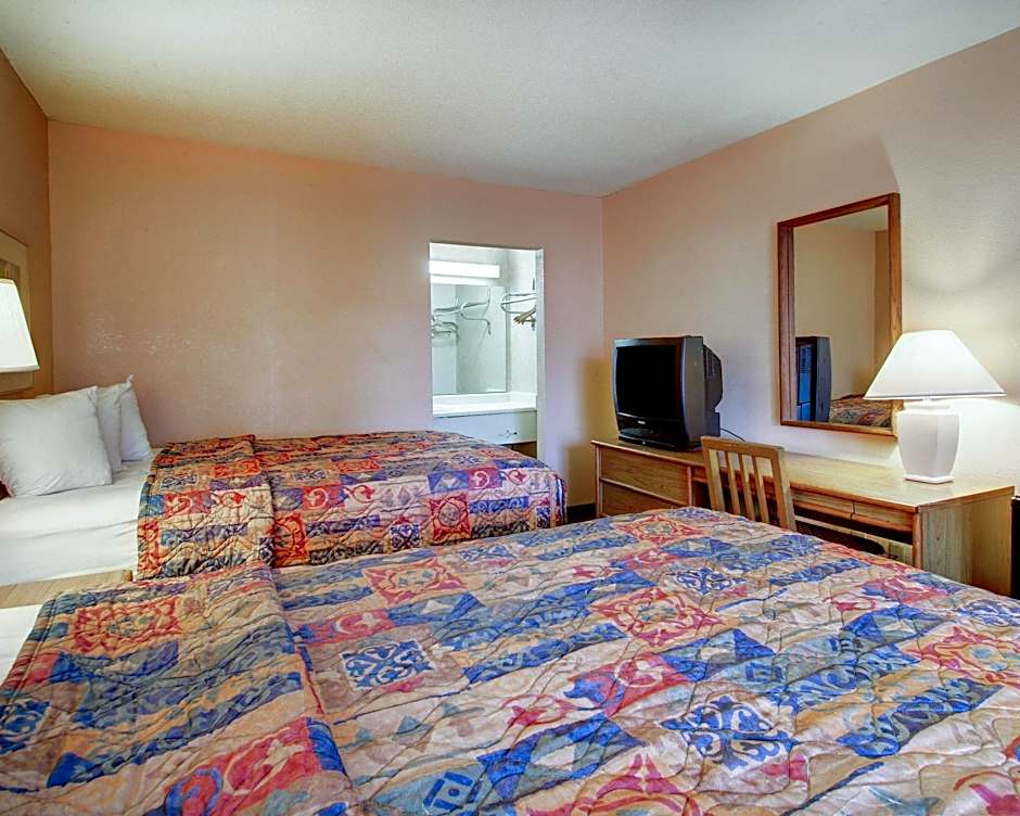 Econo Lodge North Suburbs